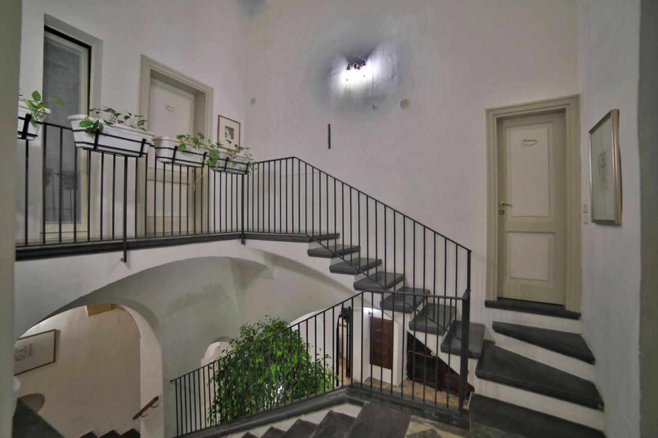 Palazzo Zacheo 3*